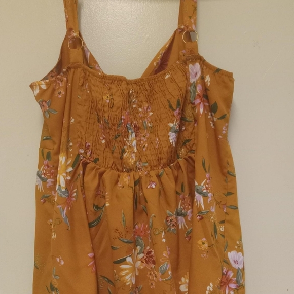 New Glory Boho Women's Gold Floral Zip Up Tank Top Size XL - Picture 4 of 8